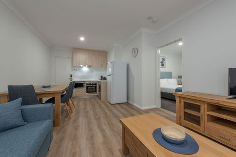Jurien Bay Motel Apartments - Accommodation Redcliffe 4