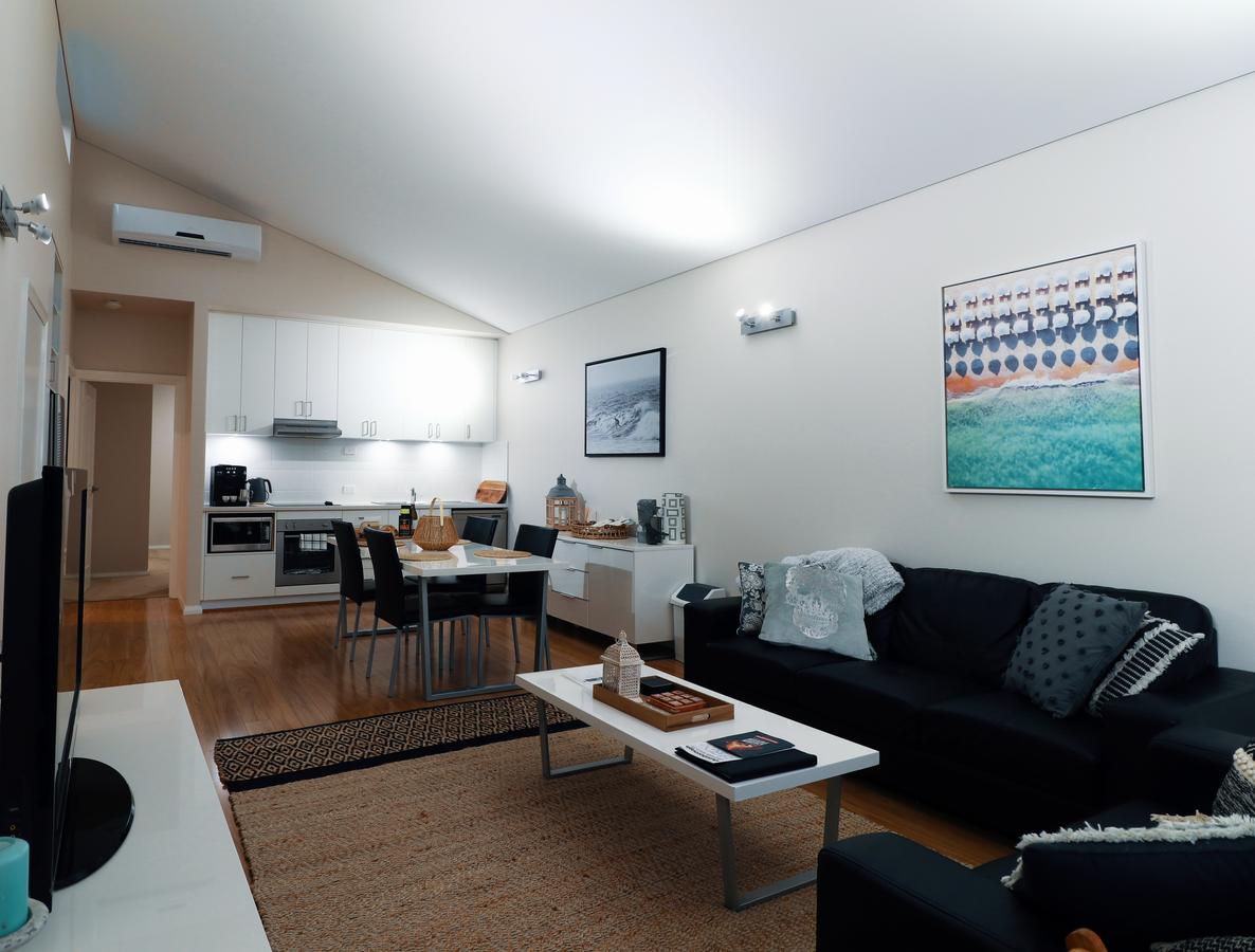 Dunsborough WA Accommodation Redcliffe