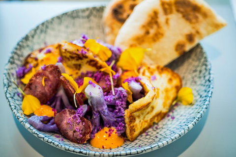 The Adnate Perth - Art Series - Accommodation Redcliffe 5