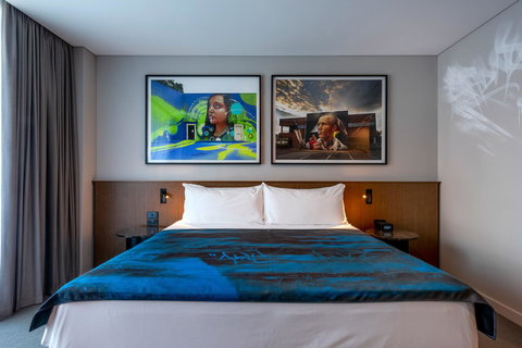 The Adnate Perth - Art Series - Accommodation Redcliffe 14