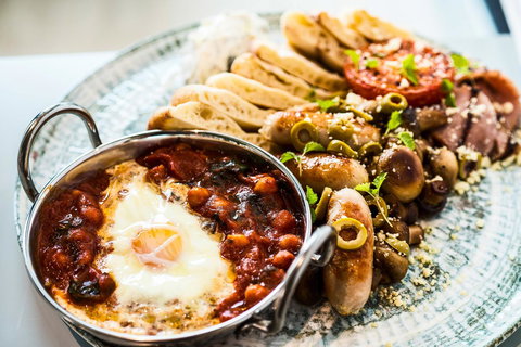 The Adnate Perth - Art Series - Accommodation Redcliffe 4