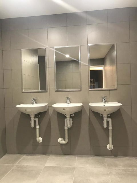 Perth City Backpackers Hostel - Note - Valid Passport Required To Check In - Accommodation Redcliffe 14