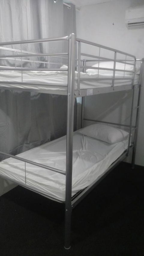 Perth City Backpackers Hostel - Note - Valid Passport Required To Check In - Accommodation Redcliffe 22