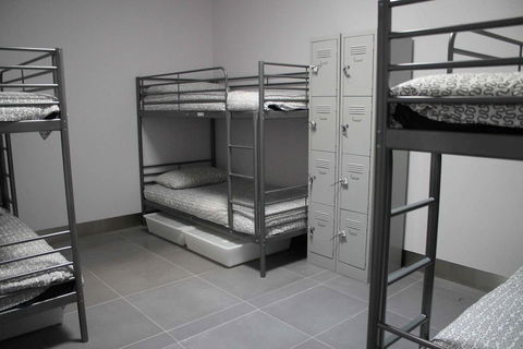 Perth City Backpackers Hostel - Note - Valid Passport Required To Check In - Accommodation Redcliffe 3