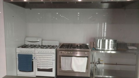 Perth City Backpackers Hostel - Note - Valid Passport Required To Check In - Accommodation Redcliffe 10