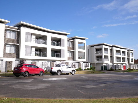 Yaran Suites - Accommodation Redcliffe 32
