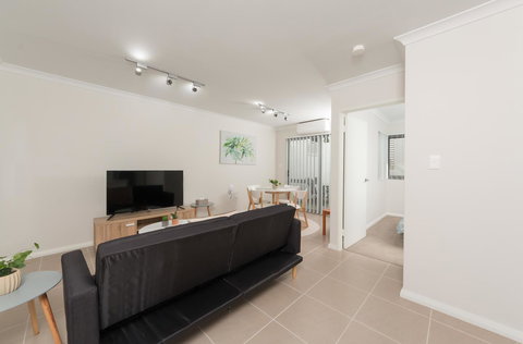 Yaran Suites - Accommodation Redcliffe 30