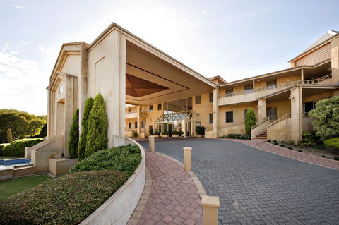 Abbey Beach Resort - Accommodation Redcliffe 6