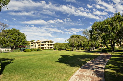Abbey Beach Resort - Accommodation Redcliffe 37