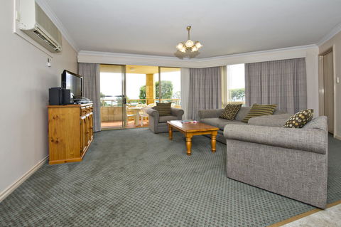 Abbey Beach Resort - Accommodation Redcliffe 29