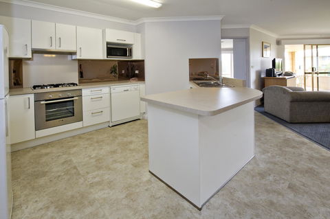 Abbey Beach Resort - Accommodation Redcliffe 21