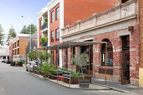 Parklane Apartments - Accommodation Redcliffe 40