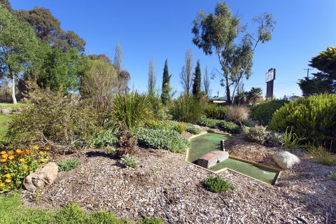 Armidale Tourist Park - Accommodation Redcliffe 22