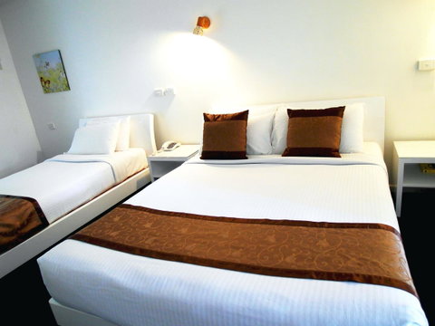 Econo Lodge Rivervale - Accommodation Redcliffe 19