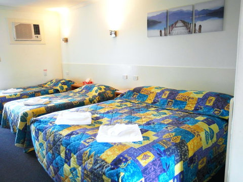Econo Lodge Rivervale - Accommodation Redcliffe 4