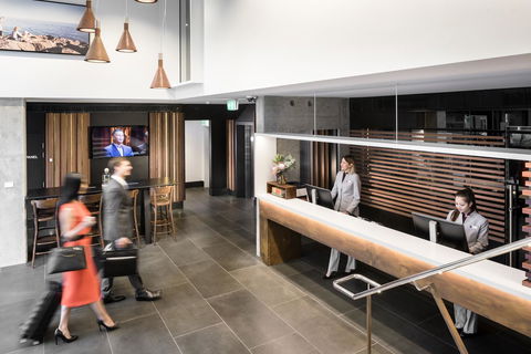 Holiday Inn West Perth, An IHG Hotel - Accommodation Redcliffe 27