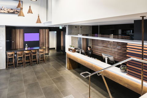 Holiday Inn West Perth, An IHG Hotel - Accommodation Redcliffe 26