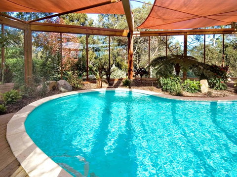 Chimes Spa Retreat - Accommodation Redcliffe 33