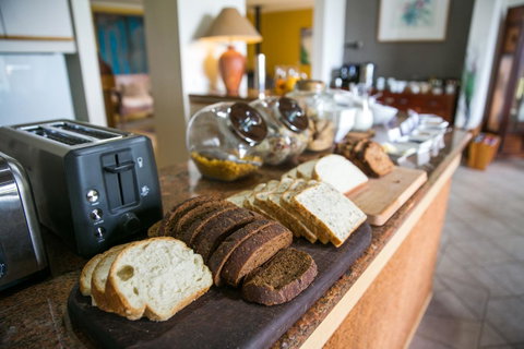 Chimes Spa Retreat - Accommodation Redcliffe 43