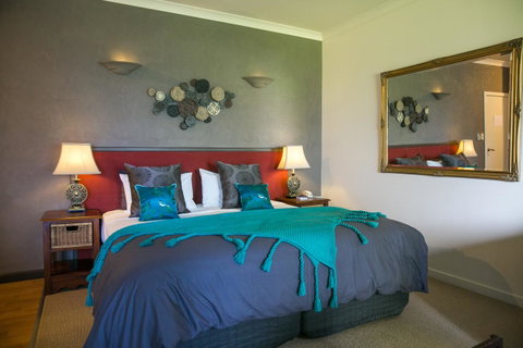Chimes Spa Retreat - Accommodation Redcliffe 44