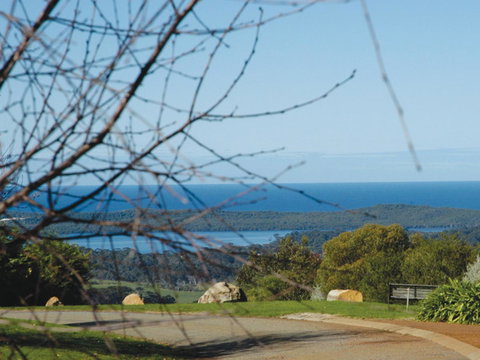 Chimes Spa Retreat - Accommodation Redcliffe 28