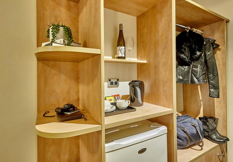 Ibis Perth - Accommodation Redcliffe 9