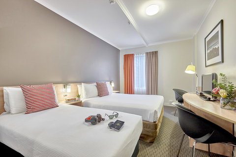 Ibis Perth - Accommodation Redcliffe 6