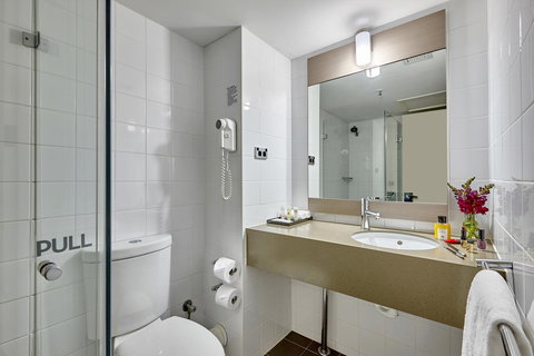 Ibis Perth - Accommodation Redcliffe 1