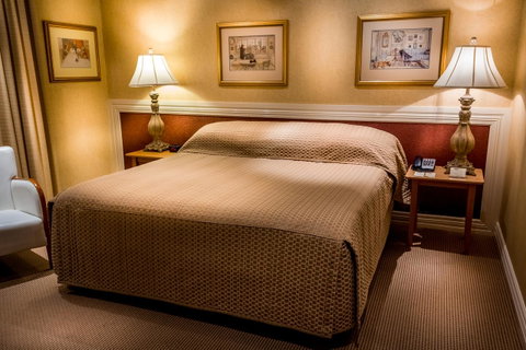 European Hotel - Accommodation Redcliffe 15