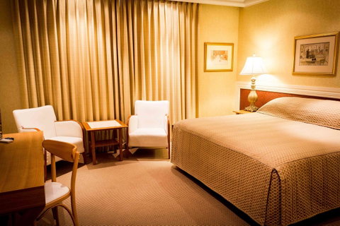 European Hotel - Accommodation Redcliffe 19