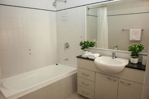 Perth Short Stays - Accommodation Redcliffe 18