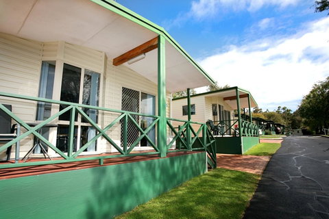 Riverview Tourist Park - Accommodation Redcliffe 0