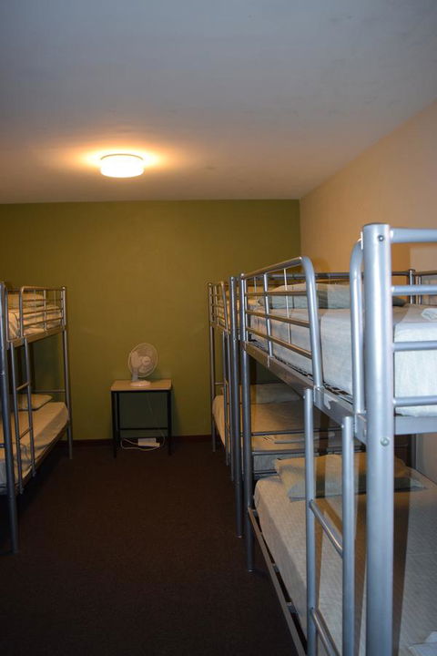 Beatty Lodge - Accommodation Redcliffe 24