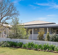 Lavender Cottage - Accommodation Redcliffe