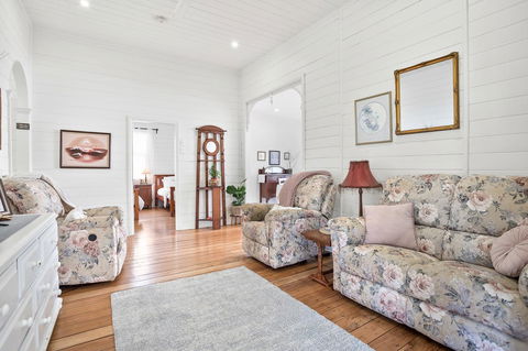 Lavender Cottage - Accommodation Redcliffe 17