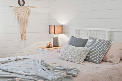 Lavender Cottage - Accommodation Redcliffe 8