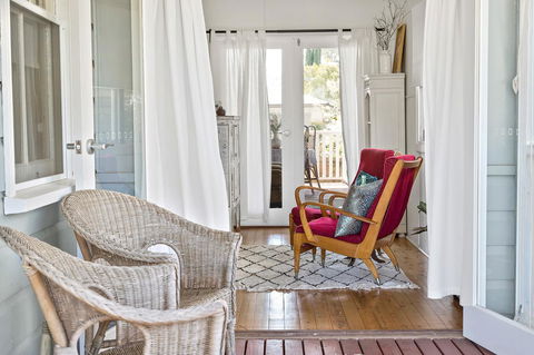 Lavender Cottage - Accommodation Redcliffe 19