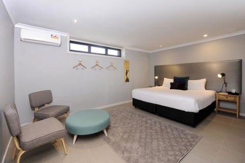 The Stirling Arms Hotel - Accommodation Redcliffe 27