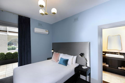 The Stirling Arms Hotel - Accommodation Redcliffe 25