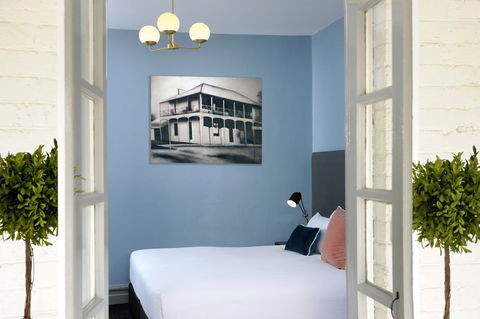 The Stirling Arms Hotel - Accommodation Redcliffe 24