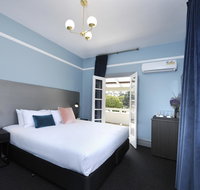 The Stirling Arms Hotel - Accommodation Redcliffe