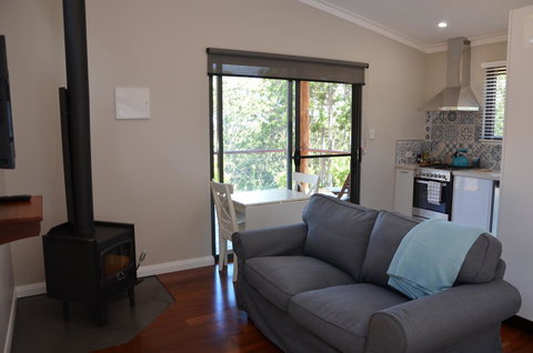 The Floating Forest - Accommodation Redcliffe 17