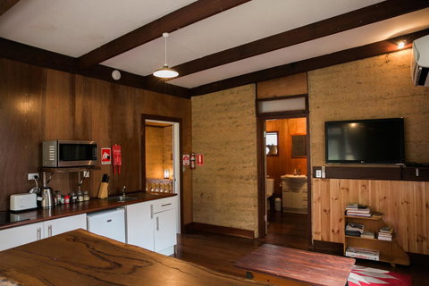 The Floating Forest - Accommodation Redcliffe 33