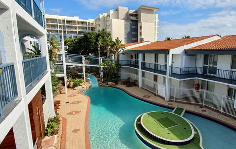 West Beach Lagoon 220 Stylish And Cozy - Accommodation Redcliffe 0