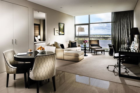 Fraser Suites Perth - Accommodation Redcliffe 16