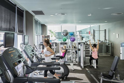 Fraser Suites Perth - Accommodation Redcliffe 2