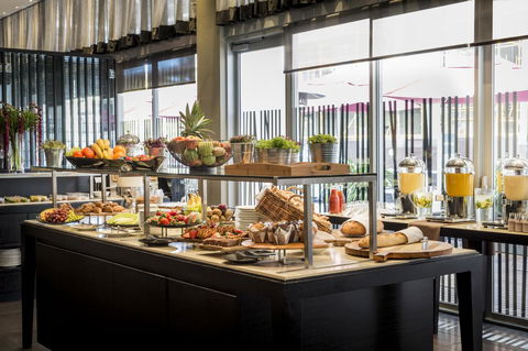 Fraser Suites Perth - Accommodation Redcliffe 13