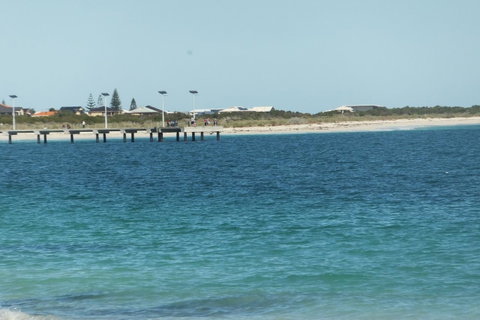 Ocean Beach Chalet 18 - Accommodation Redcliffe 23