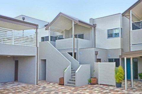 Mill View Link - Accommodation Redcliffe 33