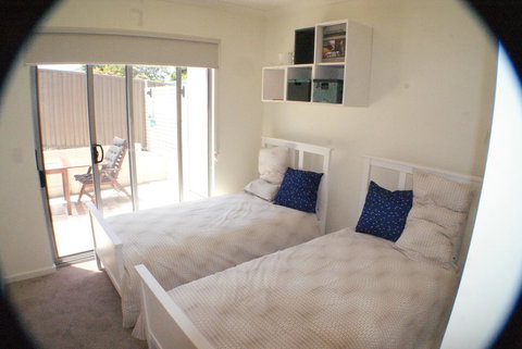 Mill View Link - Accommodation Redcliffe 6